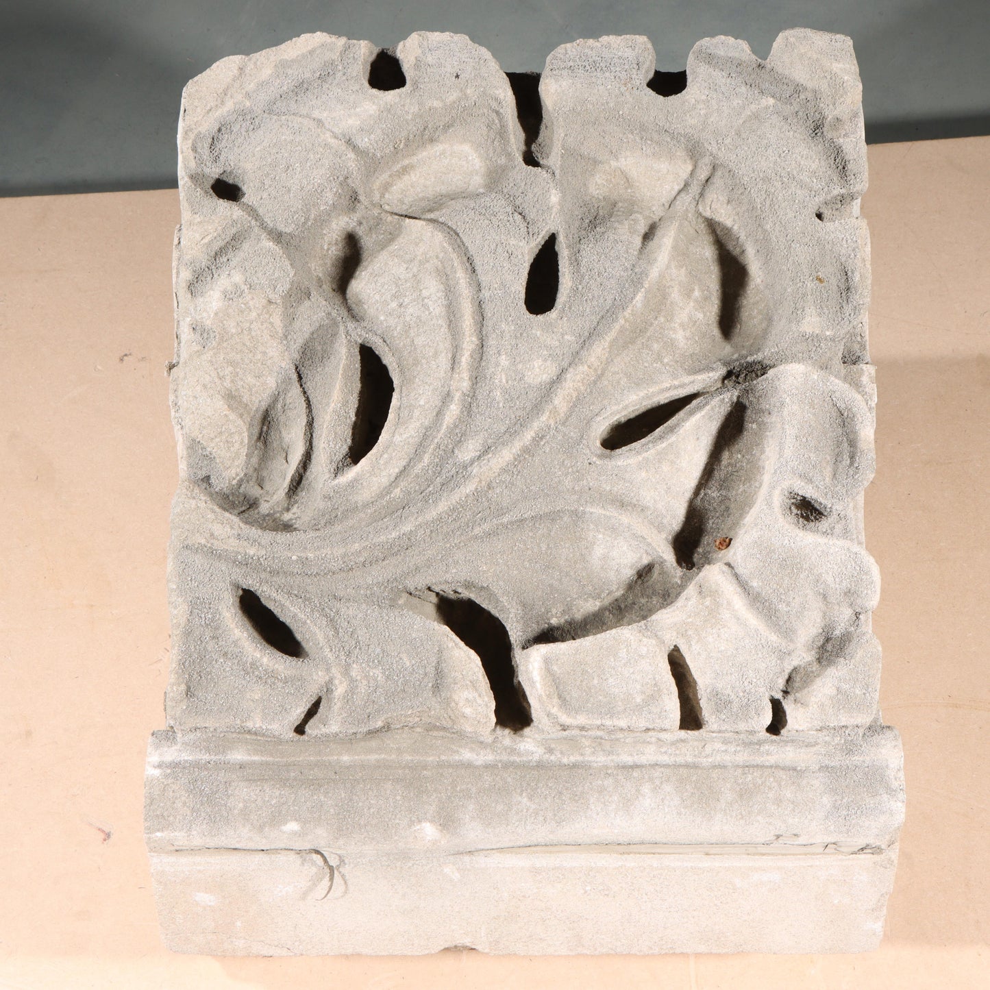 Scrolled leaf rosette foliate border block roundel end piece; 1920s Harlem, New York, Gothic Style Architectural Limestone Facade Carving 16 1/2"H x 15"W