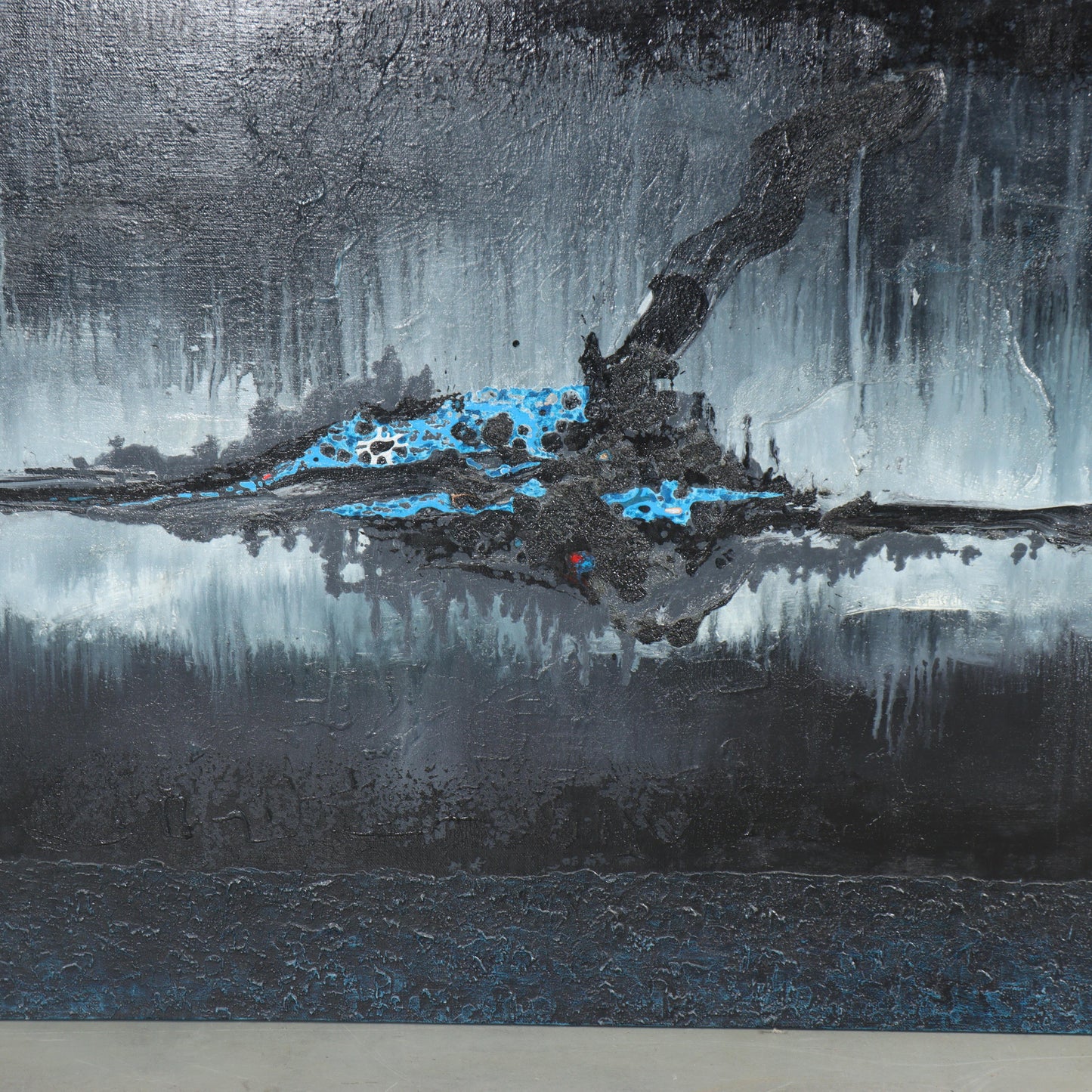 Vu Hong Nguyen, Vietnamese (21st Century), abstract, black/blue, 2005, oil on canvas, 48 1/2"H x 79"W