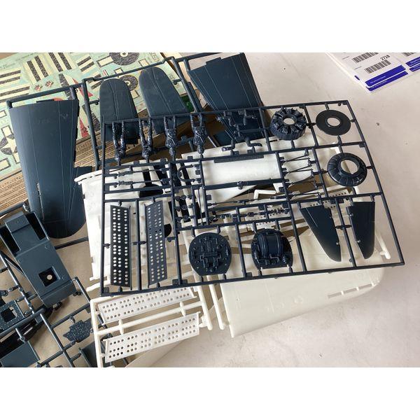Matchbox Douglas Dauntless SBD-5 - Vintage Model Kit