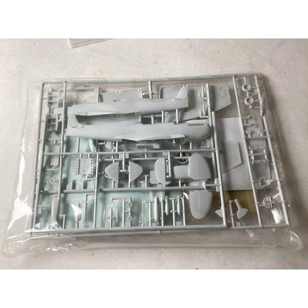 MPM Expert Series Supermarine Spitfire Mk.IX C/E 1/48 Scale Model Kit