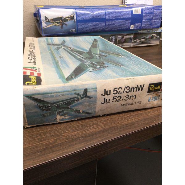 Revell Ju 52/3mW - Ju 52/3m Model Kit, 1:72 Scale