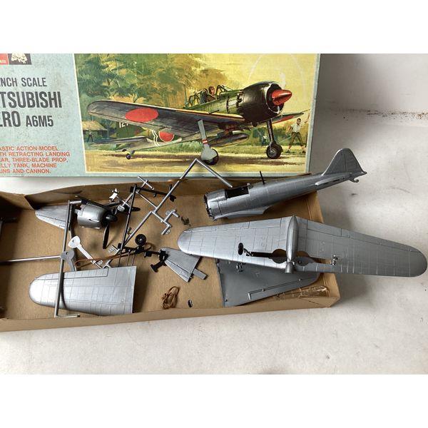 Monogram Mitsubishi Zero A6M5, 1/4 Inch Scale, Vintage Model Kit