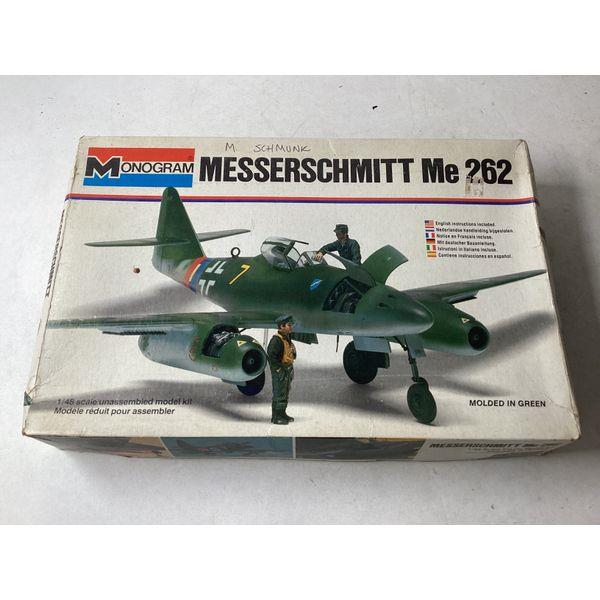 Monogram Messerschmitt Me 262, 1/48 Scale, Plastic Model Kit, Molded in Green