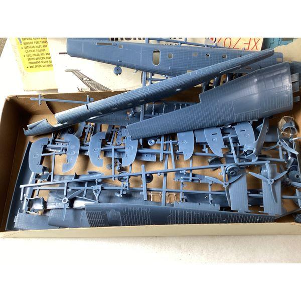 AMT Shackleton MR-3 Maritime Bomber, 1/72 Scale, Air-Sea Rescue Kit