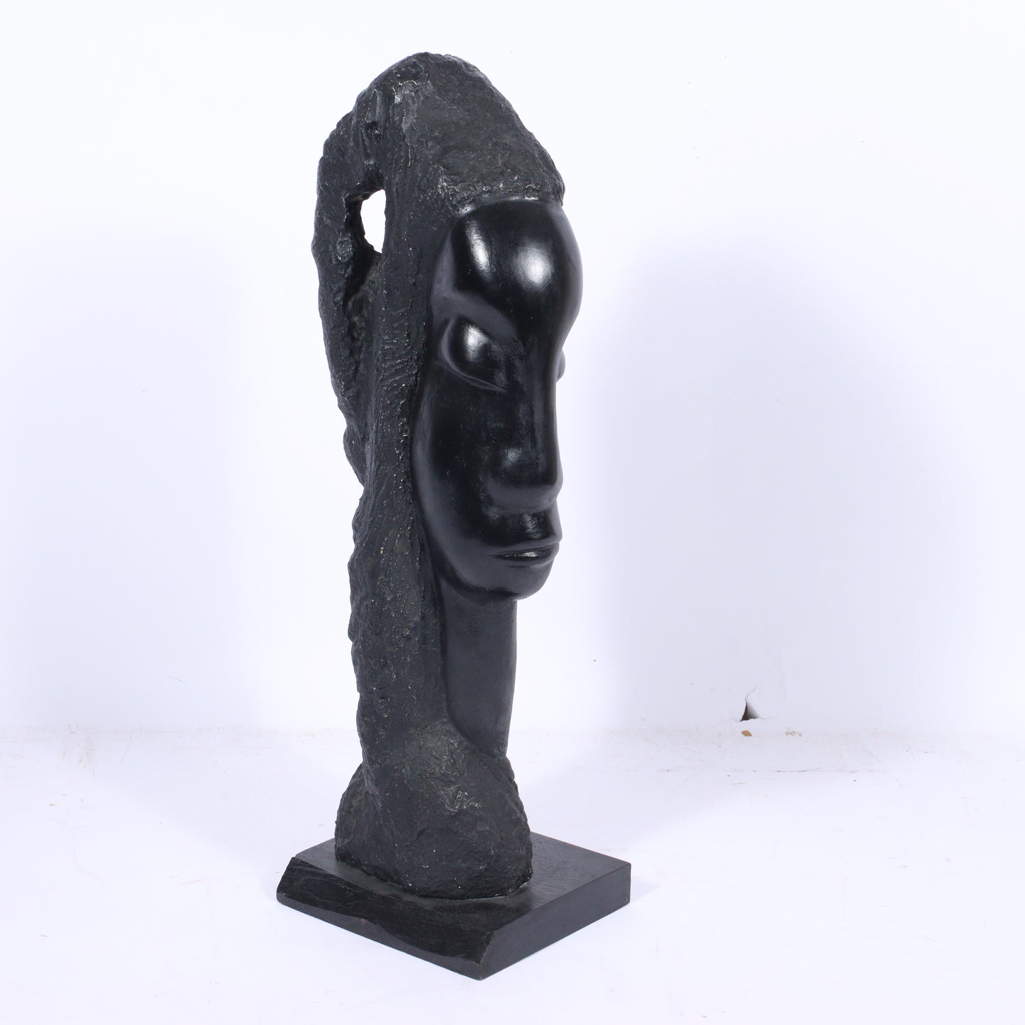 Alfred Van Loen, New York / Germany (1924 - 1994), Sheeba, 1967, plaster with lacquer finish on ebonized plinth, 27 3/4"H x 8 1/2"W x 9 1/2"D