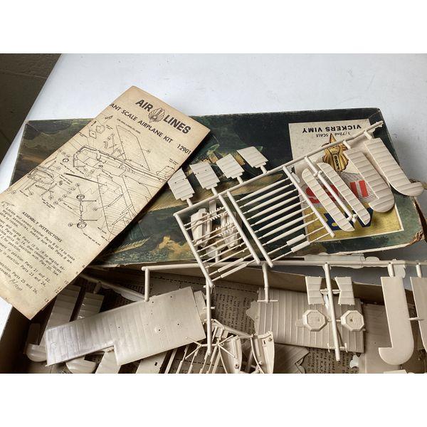 Air Lines Vickers Vimy - 1/72 Scale, Vintage Model Kit, Airplane