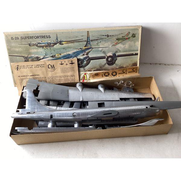 Airfix B-29 Superfortress 1/72 Scale Model Kit, Craft Master