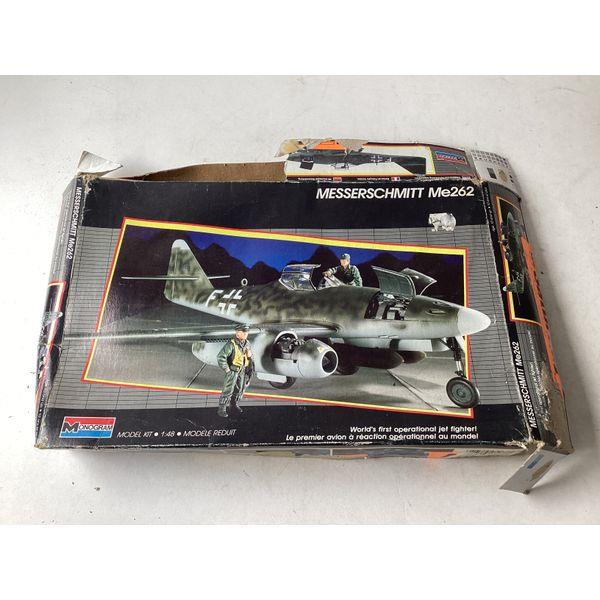 Monogram Messerschmitt Me262, Model Kit, 1:48 Scale, Operational Jet Fighter