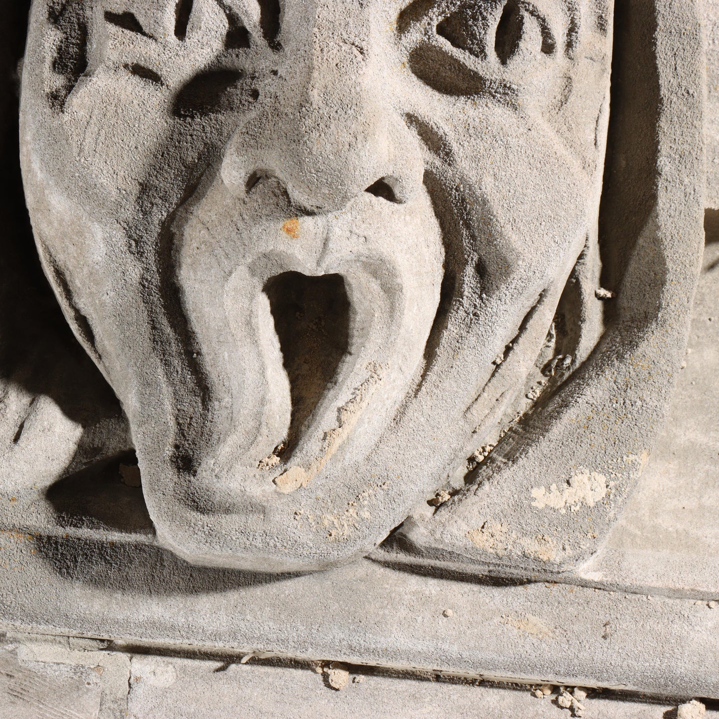 Human face gargoyle/grotesque screaming woman/man; 1920s Harlem, New York, Gothic Style Architectural Limestone Facade Carving 23"H x 18"W