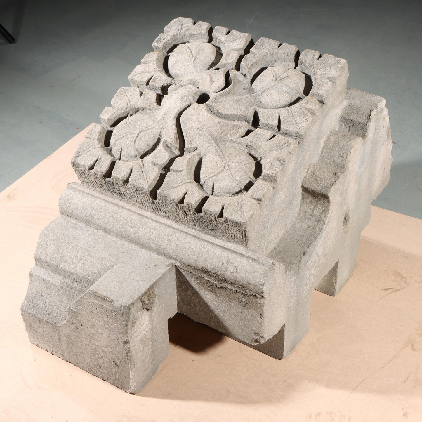 Quatrefoil floral rosette foliate relief border block roundel end piece; 1920s Harlem, New York, Gothic Style Architectural Limestone Facade Carving 18 3/4"H x 17"W