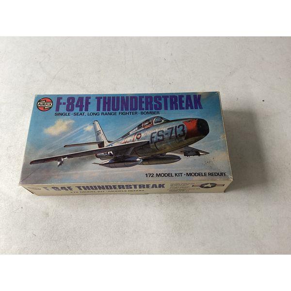 Airfix F-84F Thunderstreak - 1/72 Model Kit, Series 3