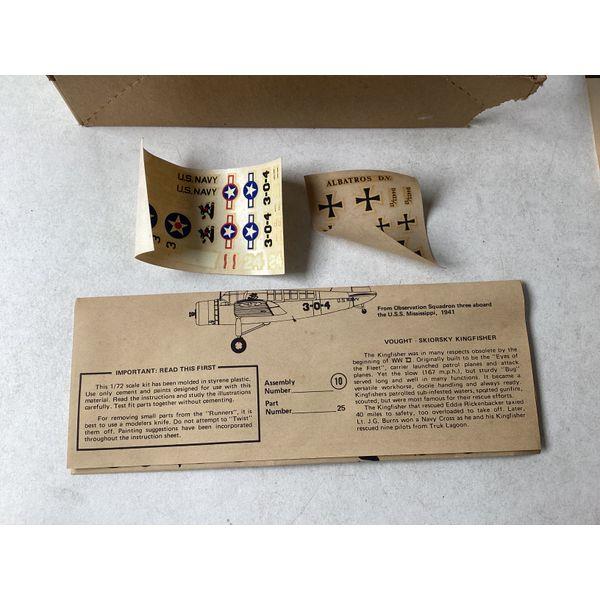 General Mills Kingfisher OS2U-3 - 1/72 Scale Model Kit, Vintage
