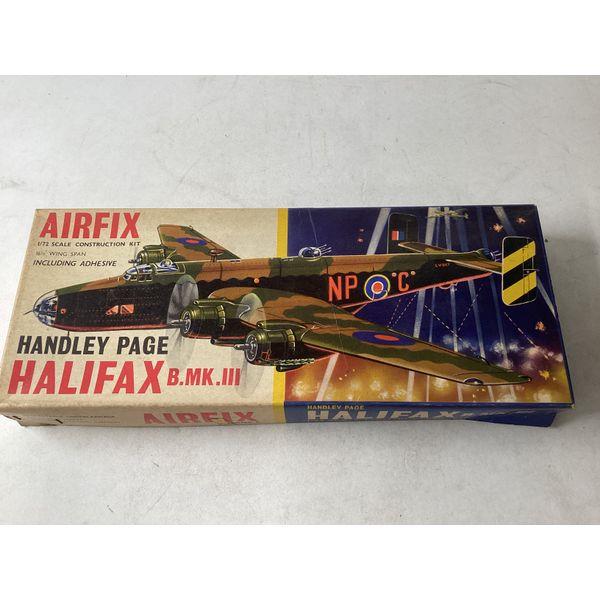 Airfix Handley Page - Halifax B.MK.III, 1/72 Scale Model Kit