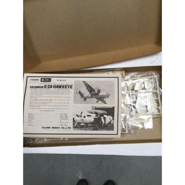 Fujimi Grumman E-2A Hawkeye 1/72 Series - Model Kit, Unassembled