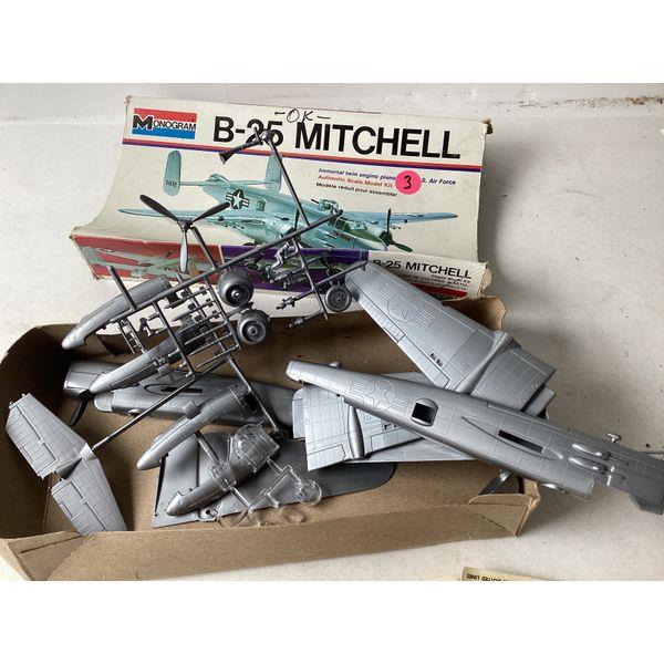 Monogram B-25 Mitchell - Authentic Scale Model Kit, S. Air Force