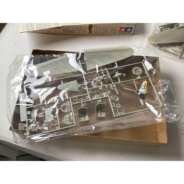 Tamiya Zero Fighter ZEKE A6M2 - 1/48 Scale, Assembly Kit