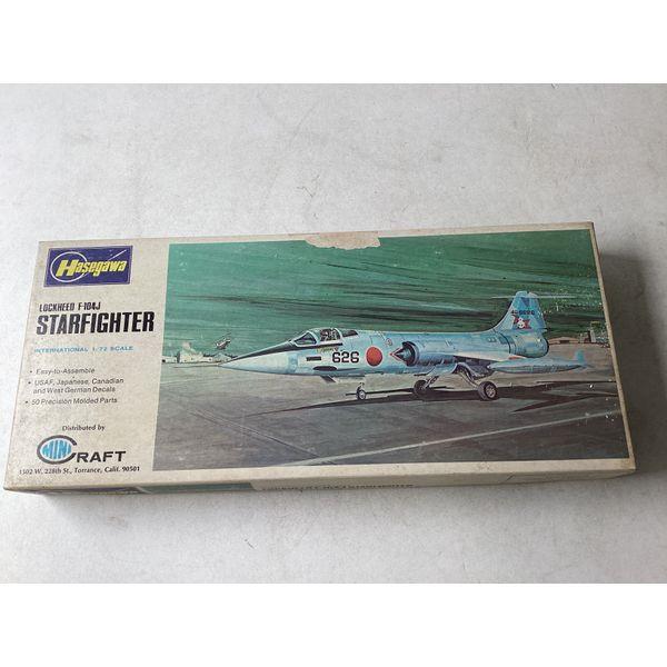 Hasegawa Lockheed F-104J Starfighter - 1/72 Scale, Easy Assembly, Vintage Model Kit