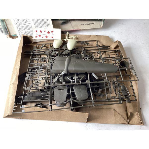 Monogram B-25H Mitchell - 1/48 Scale Unassembled Model Kit