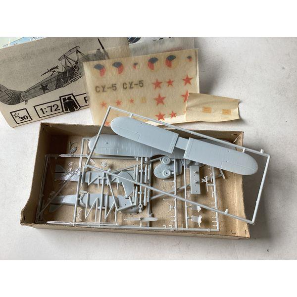KP Polikarpov PO-2 - 1/72 Scale - Plastic Model Kit