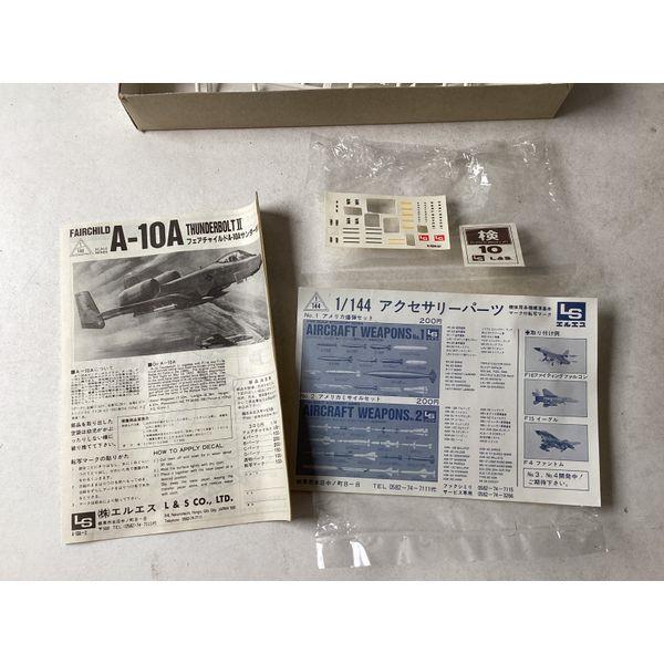 LS A-10A Thunderbolt II, 1/144 Scale, Aircraft Model Kit