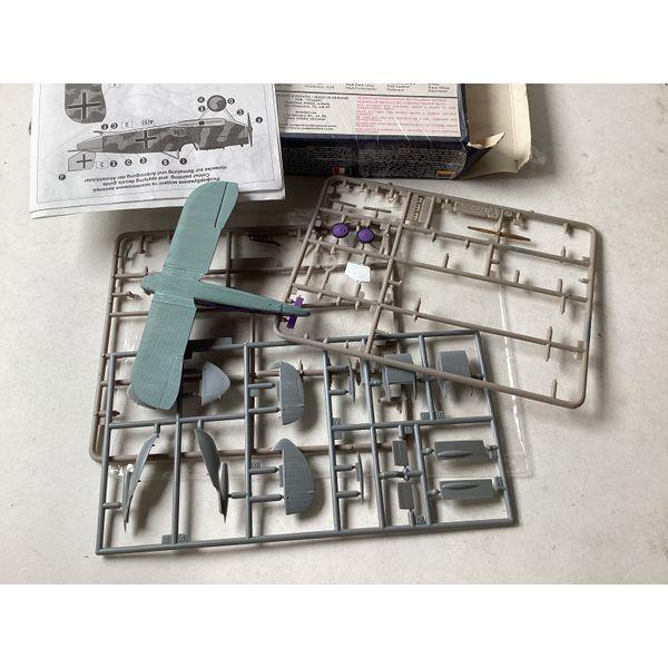 Roden Junkers D.I - 1:72 Scale, World War I Aircraft Model Kit