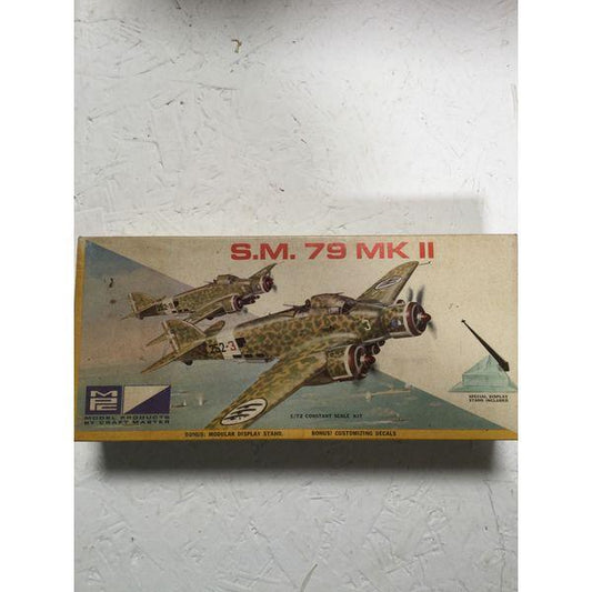 Craft Master S.M. 79 MK II - 1/72 Scale Kit, Modular Display Stand, Customizing Decals