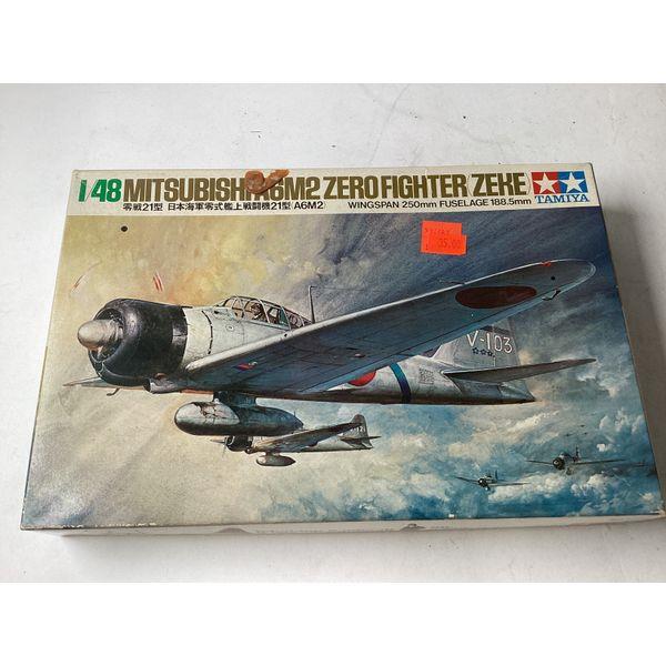 Mitsubishi A6M2 Zero Fighter - 1/48 Scale, Aircraft Model Kit