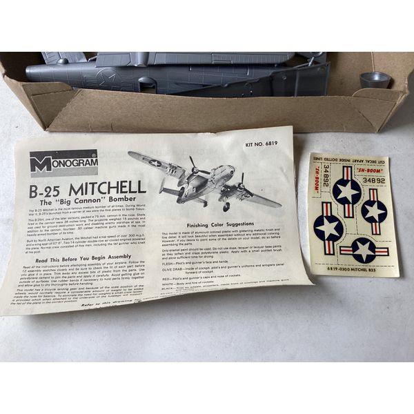 Monogram B-25 Mitchell - Authentic Scale Model Kit, S. Air Force