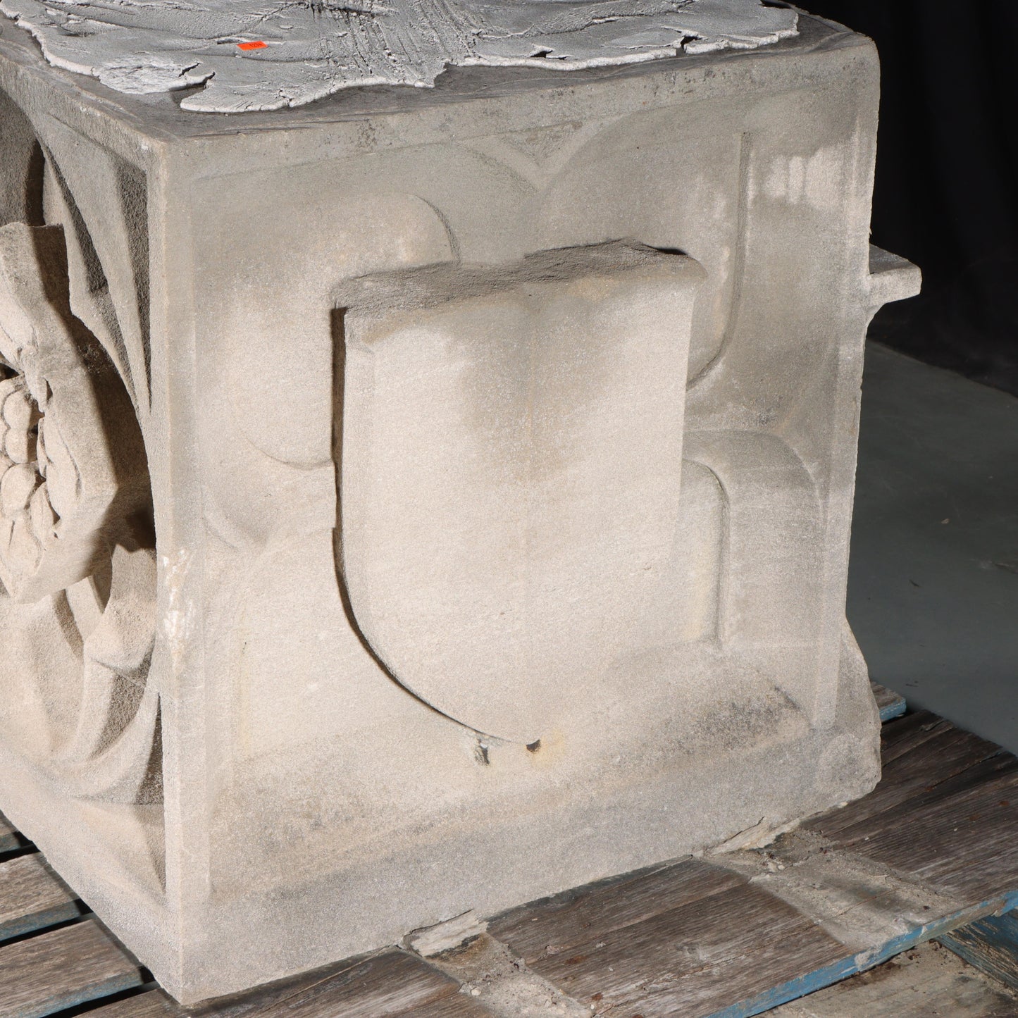 Rosette roundel quatrefoil and shield form corner block end piece; 1920s Harlem, New York, Gothic Style Architectural Limestone Facade Carving 27"H x 26"W x 26"D