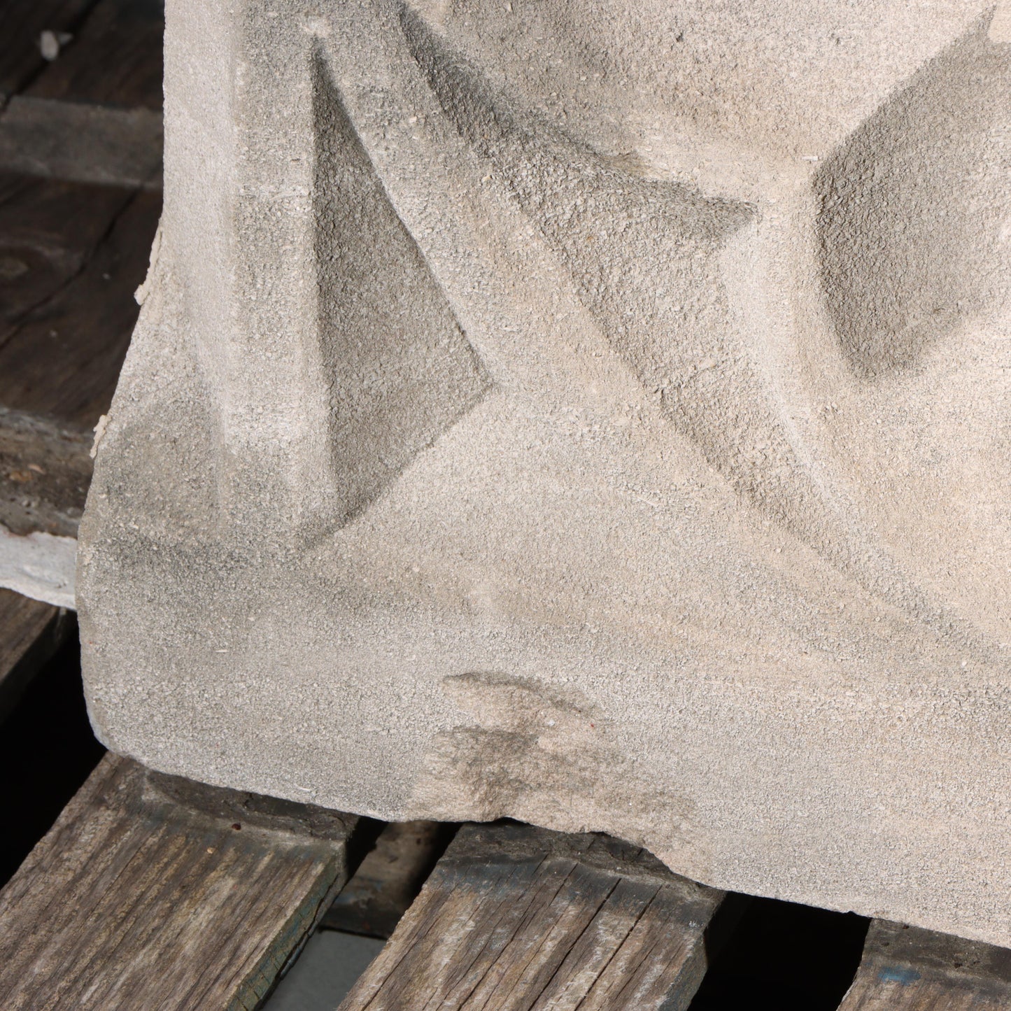 Rosette roundel quatrefoil and shield form corner block end piece; 1920s Harlem, New York, Gothic Style Architectural Limestone Facade Carving 27"H x 26"W x 26"D