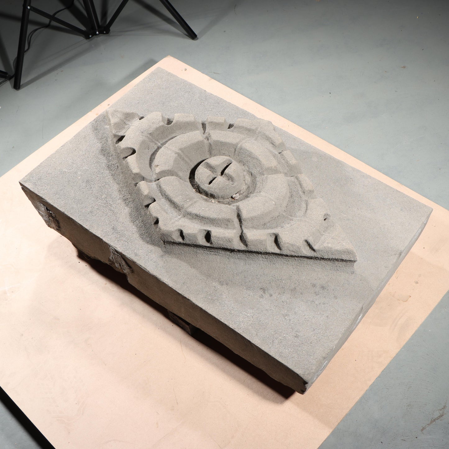 Quatrefoil floral diamond rosette foliate relief border slab; 1920s Harlem, New York, Gothic Style Architectural Limestone Facade Carving 18"H x 30"W