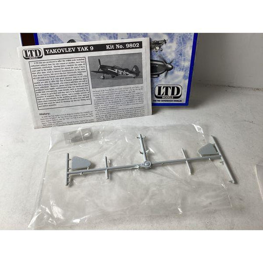 LTD Yakovlev Yak 9 - Kit No. 9802 - Model Aircraft Kit