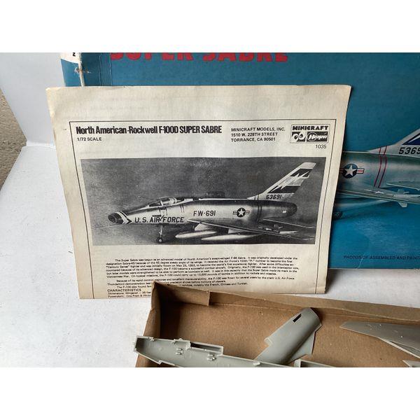 Minicraft North American F-100D Super Sabre - 1/72 Scale Model Kit