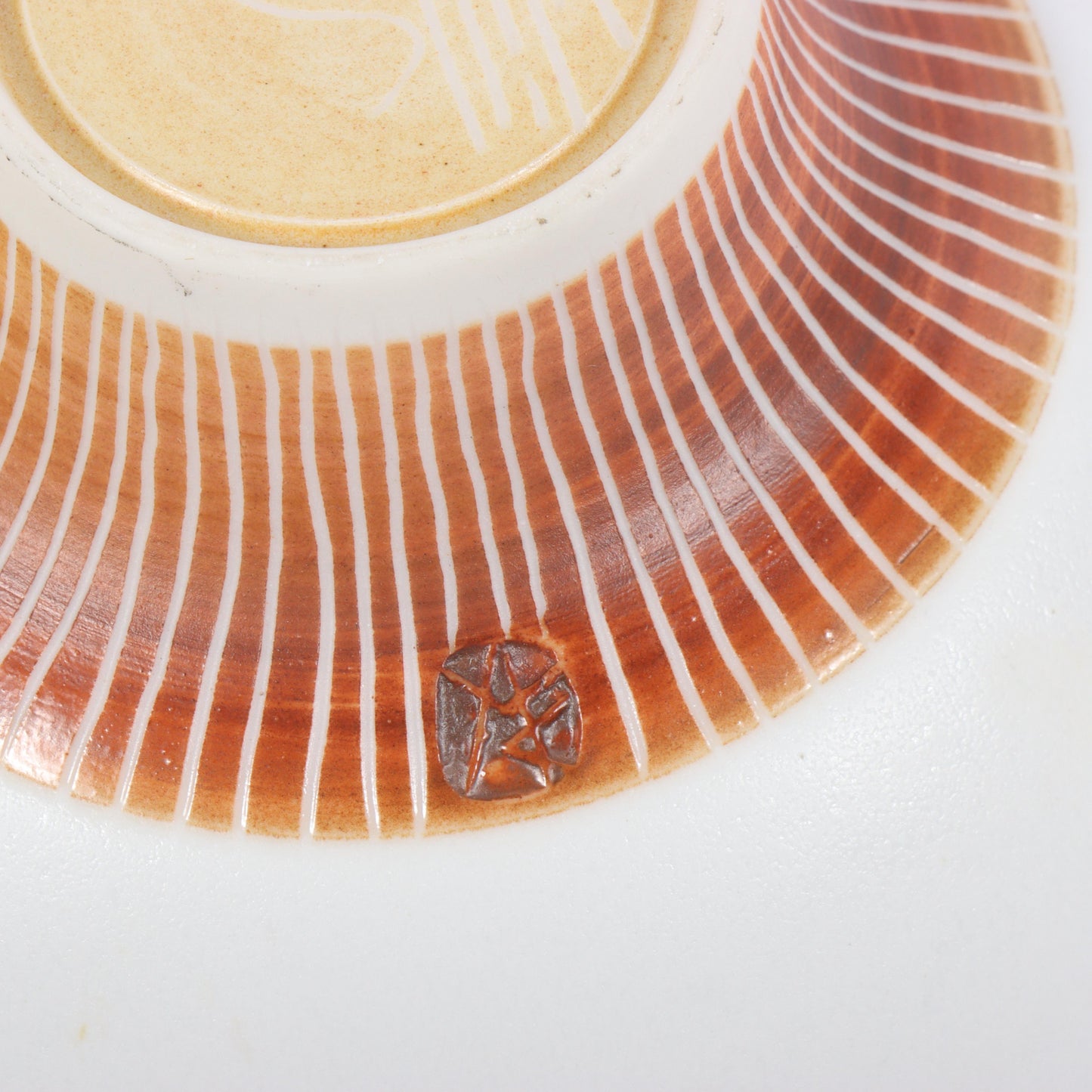 Peter Wills, British (b.1955), Pair of Modernist studio pottery footed thin wall porcelain bowls, studio ceramic, 3 1/2"H x 5 3/4"Diam. (larger)
