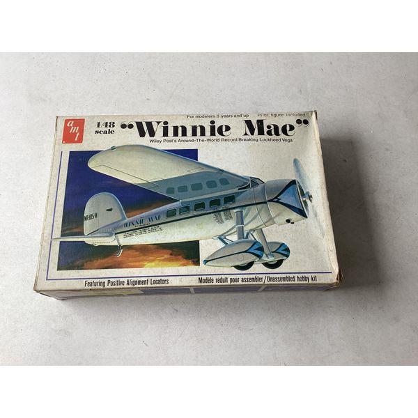 AMT Winnie Mae, Wiley Post Lockheed Vega, 1/48 Scale, Pilot Figure