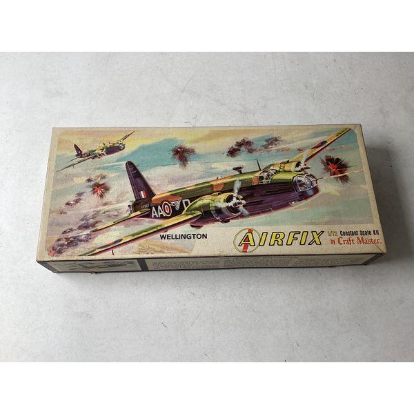 Airfix Wellington 1/72 Scale Model Kit - Vintage