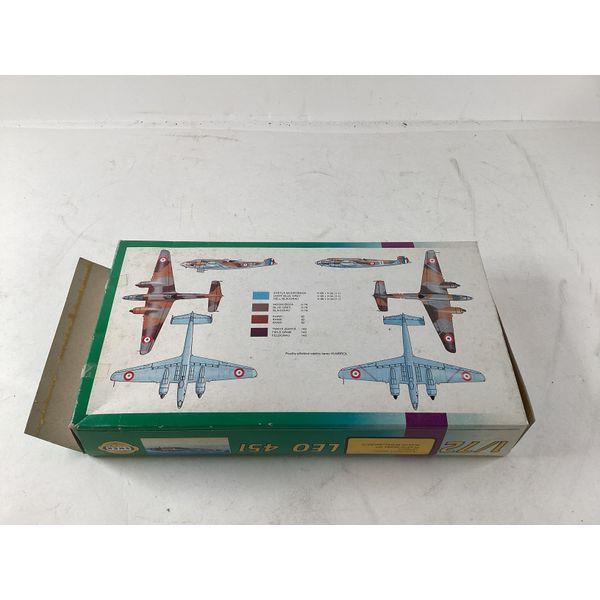 SMER LEO 451 - 1/72 Scale, Plastic Model Kit