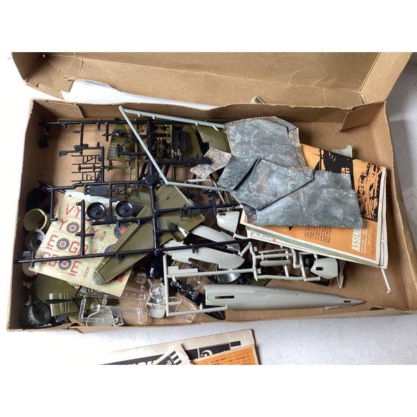 Revell P-70 Nightfighter, 1/72 Scale, First U.S. Radar-Equipped