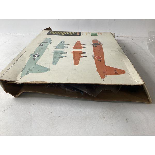 AMT, Nakajima RITA-IISHI Attack Bomber - 1/116 Scale Plane Kit