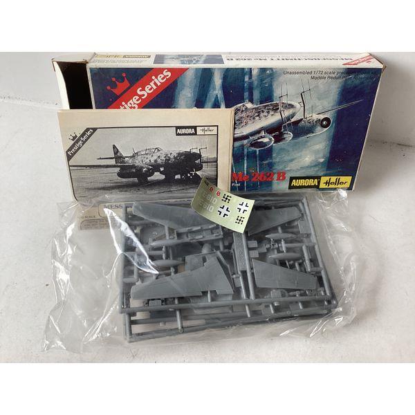 Aurora Heller Messerschmitt Me 262 B - 1/72 Scale Model Kit