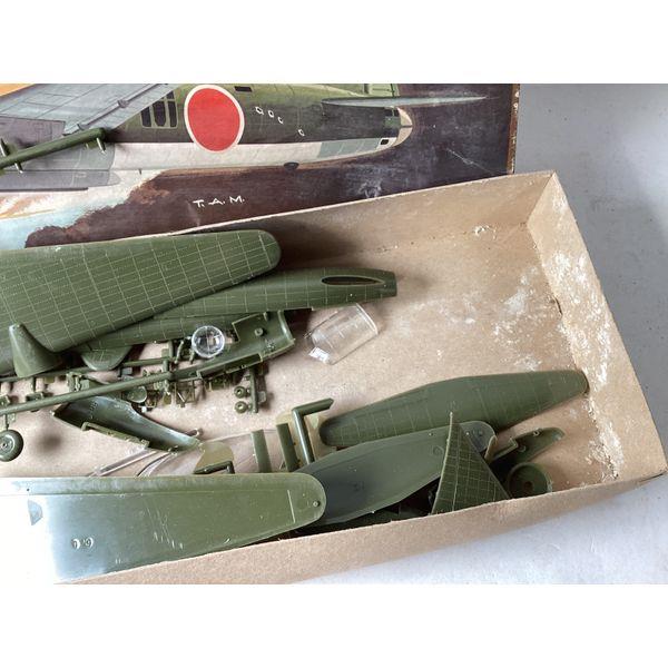 Lindeberg Line Mitsubishi G4M2 Betty - World War Two Japanese Bomber