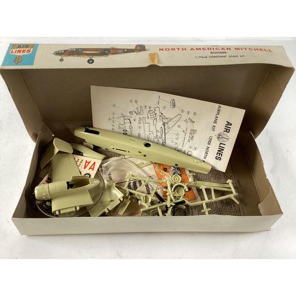 Air Lines North American Mitchell Bomber - 1/72 Scale Airplane Kit
