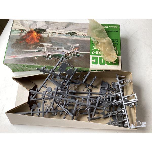 FROG Tupolev SB-2 "Katyusha" - Vintage Model Kit