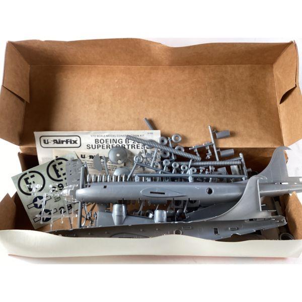 U-Airfix Superfortress - 1/72 Scale, Unassembled Model Kit