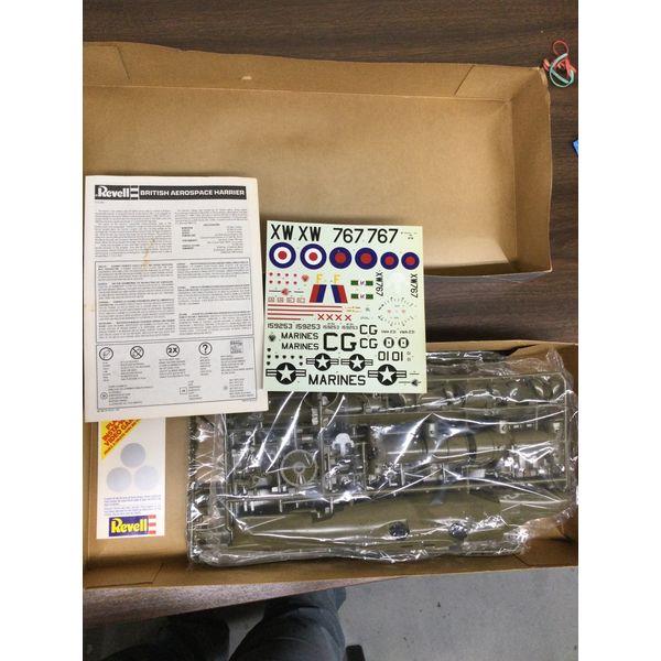 Revell British Aerospace Hawker Harrier Model Kit - US Marine & RAF Decals
