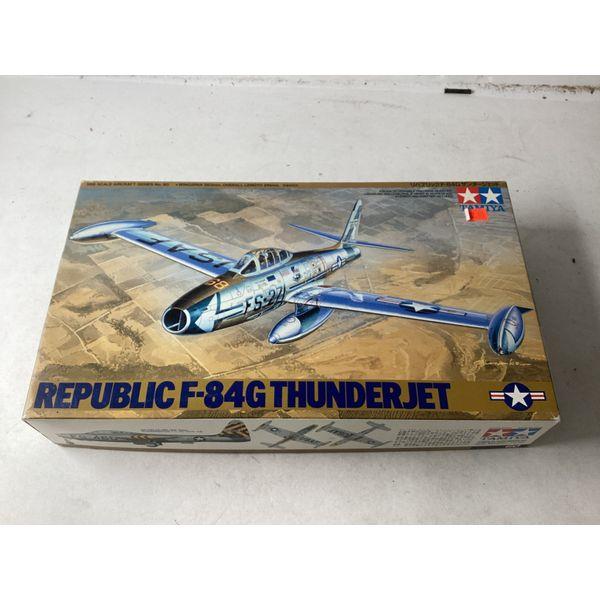 Tamiya Republic F-84G Thunderjet - 1/48 Scale, Aircraft Model Kit