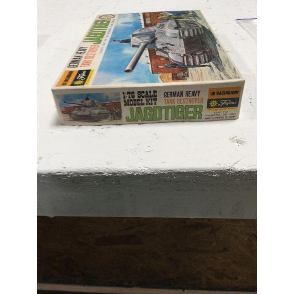 Bachmann Fujimi Jagdtiger, German Heavy Tank Destroyer, 1:76 Scale, Model Kit