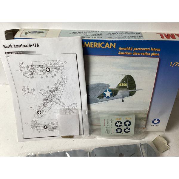 AML North American O-47 A, Model Kit - 1/72 Scale