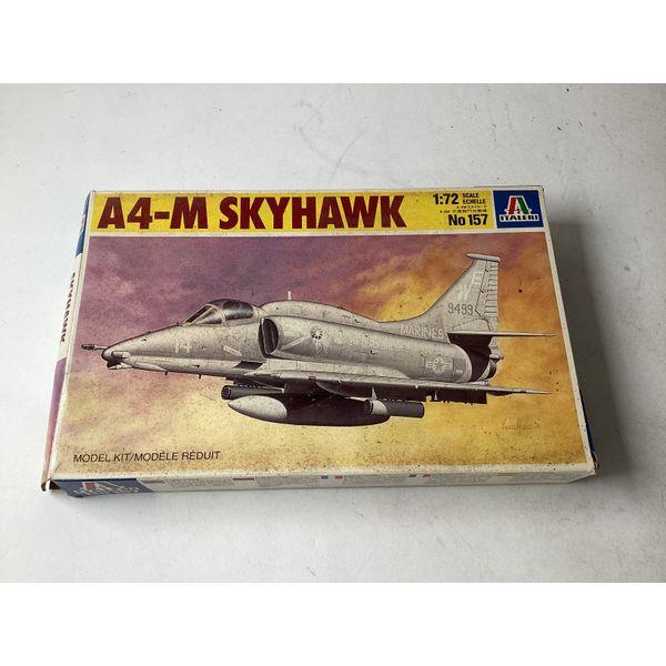 Italeri A4-M Skyhawk, 1:72 Scale, Model Kit