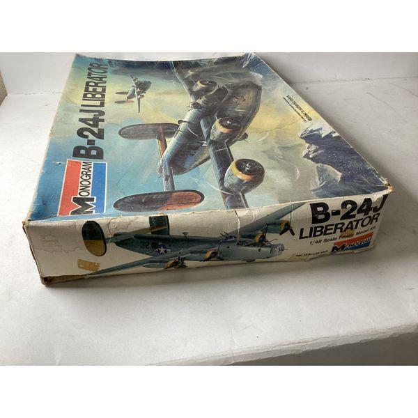 Monogram B-24J Liberator, 1/48 Scale, Plastic Model Kit, Unassembled, Vintage